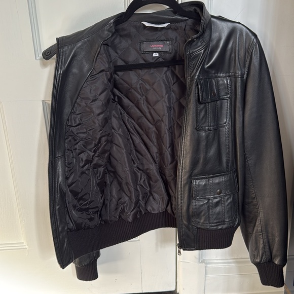 Laltramoda soft black leather bomber jacket - Picture 3 of 5